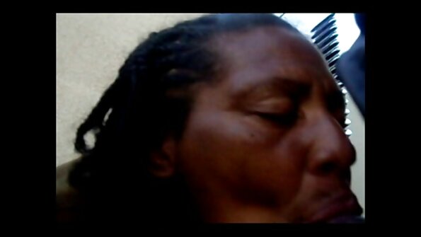 Η Kylie Page οδηγεί τον Markus Dupree στο ντους