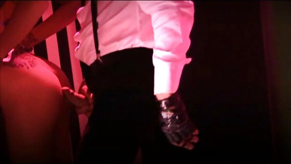 Οι υπέροχοι άγγελοι Anny Aurora και Chanel Preston σε ιδιωτικό δωμάτιο